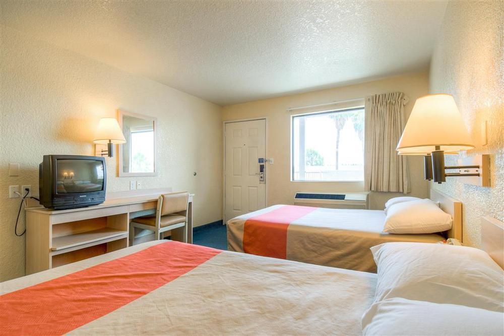 Motel 6-Anaheim, Ca - Fullerton East Habitación foto